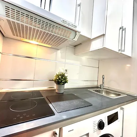 Daire Vis8-nuevo, Centro A 5 Minutos, Playa A 850 Metros, Wifi, Terraza Torremolinos